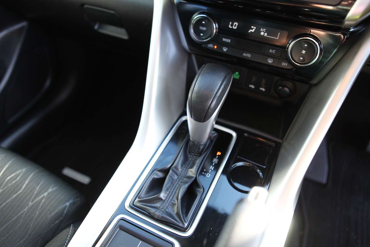 2018 Mitsubishi Eclipse Cross ES YA