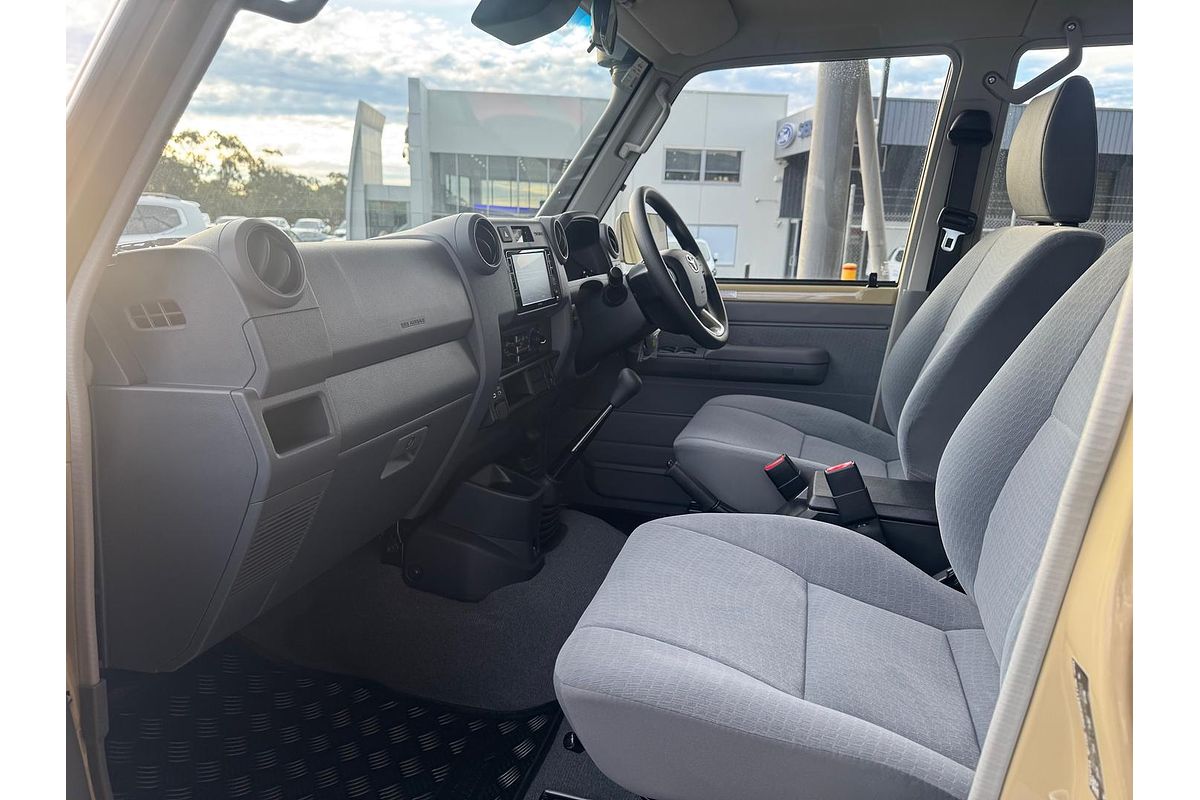 2025 Toyota Landcruiser GXL VDJL79R 4X4