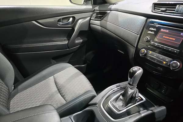 2020 Nissan X-TRAIL X-TRAIL ST (2WD) (5YR) XTRAIL2P