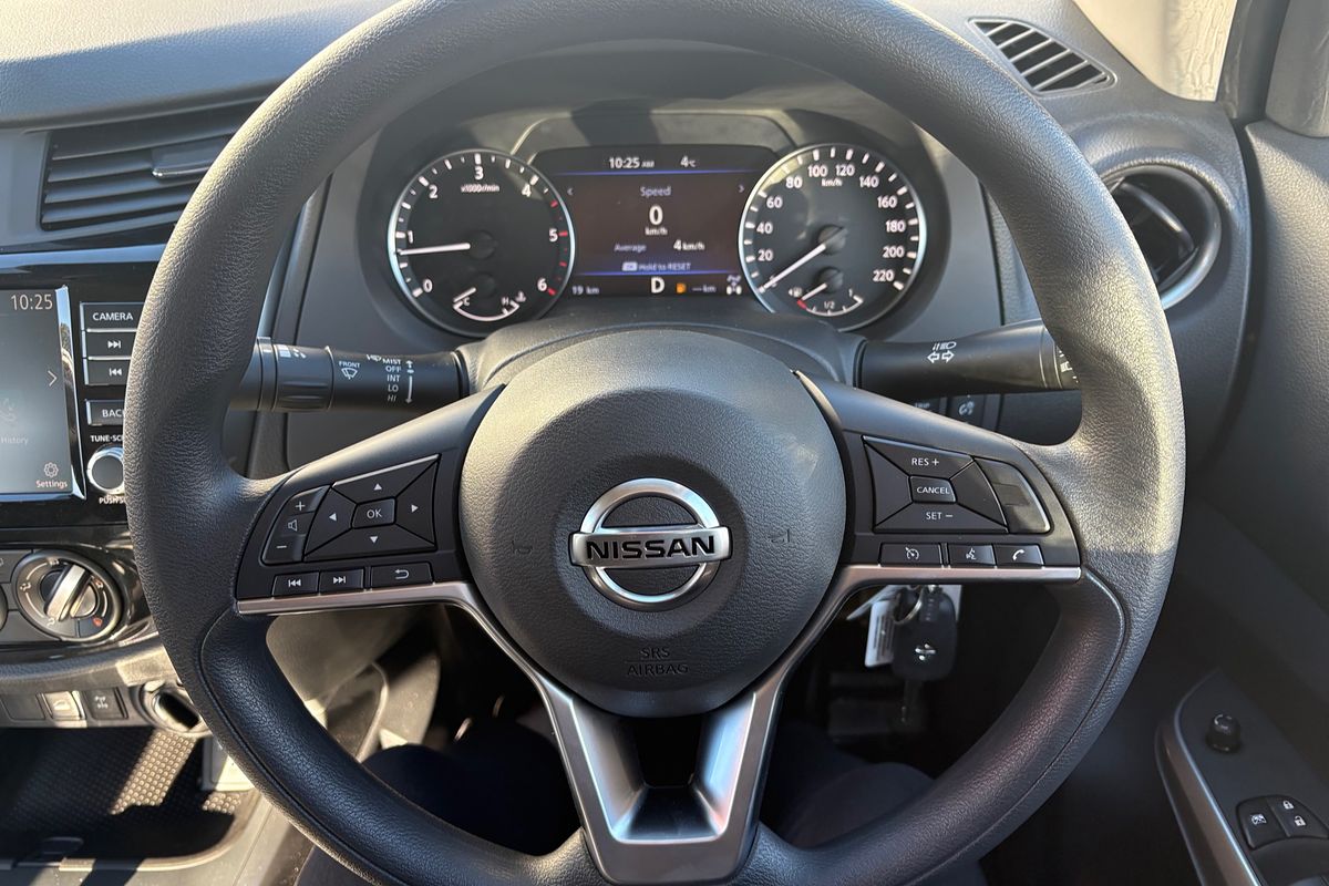 2025 Nissan Navara SL Warrior D23 4X4
