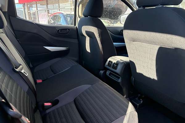2025 Nissan Navara SL Warrior D23 4X4