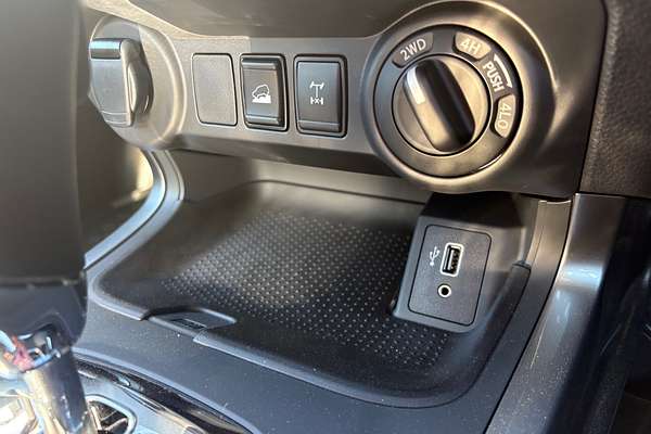 2025 Nissan Navara SL Warrior D23 4X4
