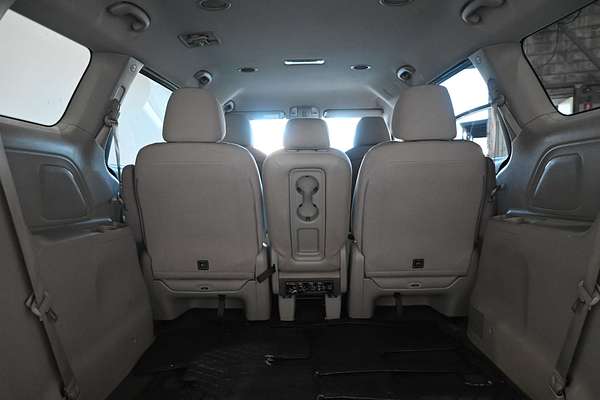 2018 Kia Carnival S YP