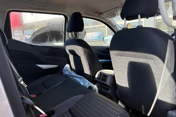 2025 Nissan Navara SL Warrior D23 4X4