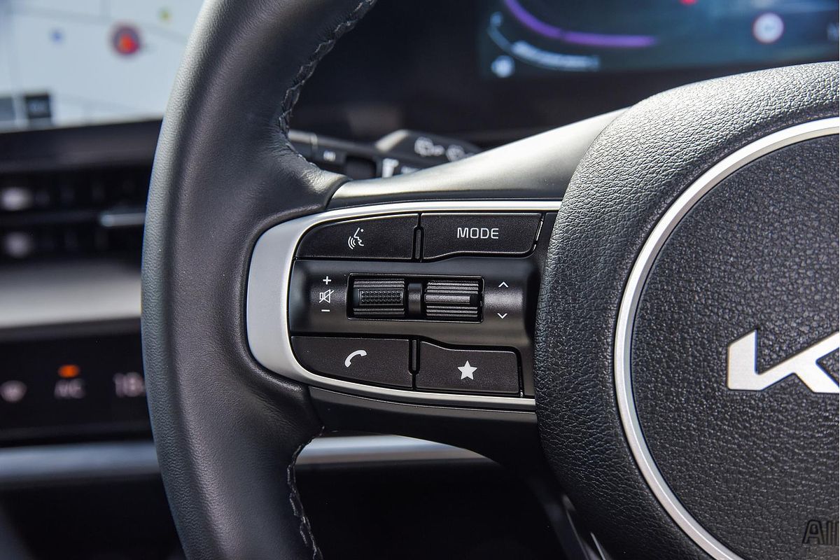 2024 Kia Sportage SX NQ5