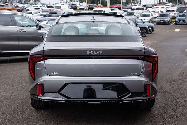 2025 Kia K4 GT-Line CL4m