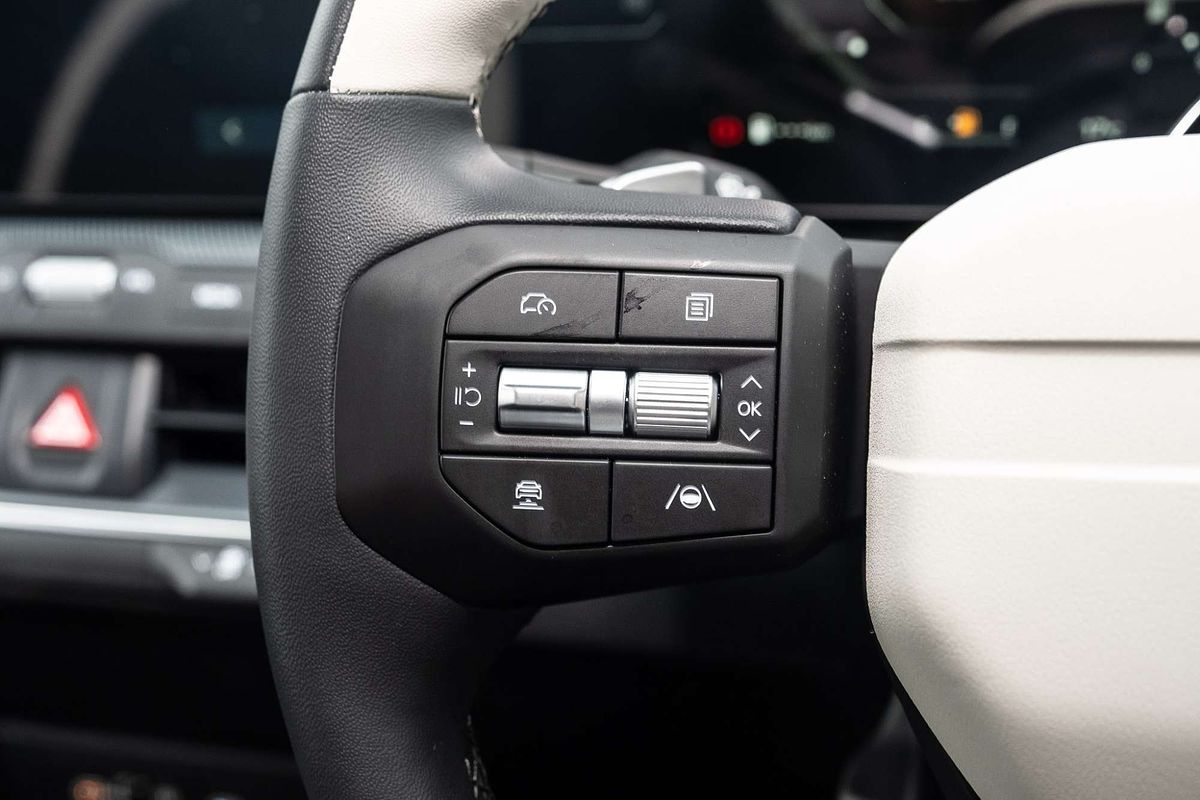 2025 Kia K4 GT-Line CL4m