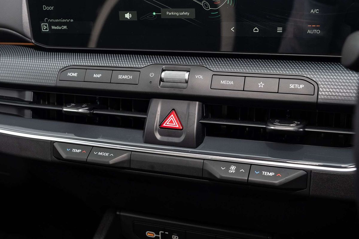 2025 Kia K4 GT-Line CL4m