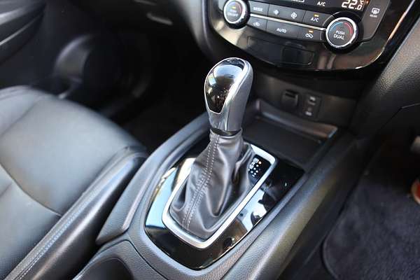 2018 Nissan X-TRAIL ST-L T32 Series II