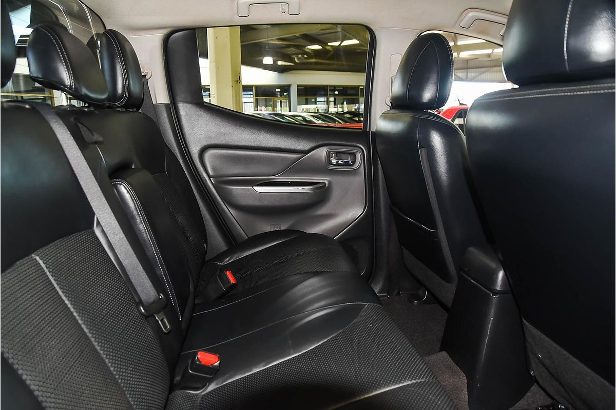 2015 Mitsubishi Triton Exceed MQ 4X4