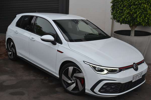 2021 Volkswagen Golf GTI 8
