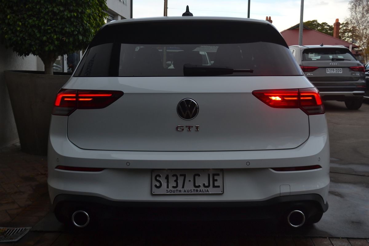 2021 Volkswagen Golf GTI 8