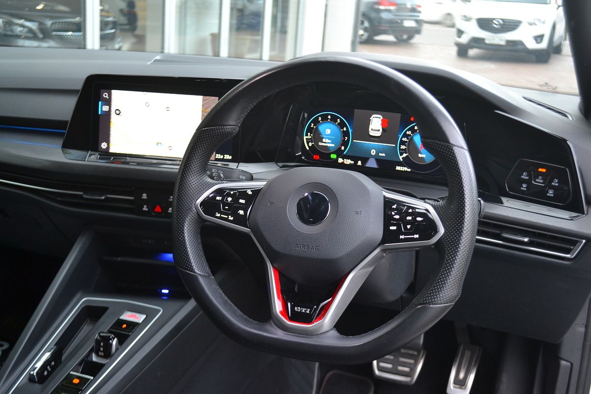 2021 Volkswagen Golf GTI 8