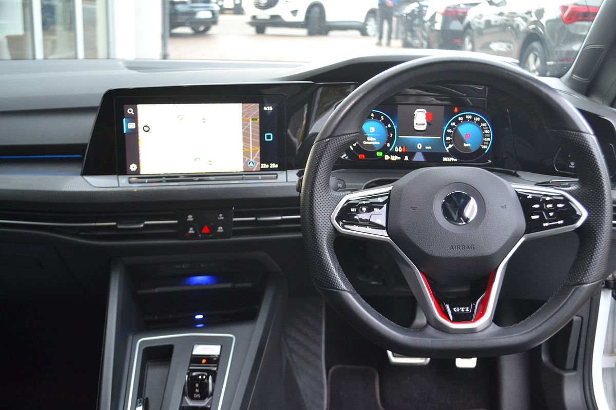 2021 Volkswagen Golf GTI 8