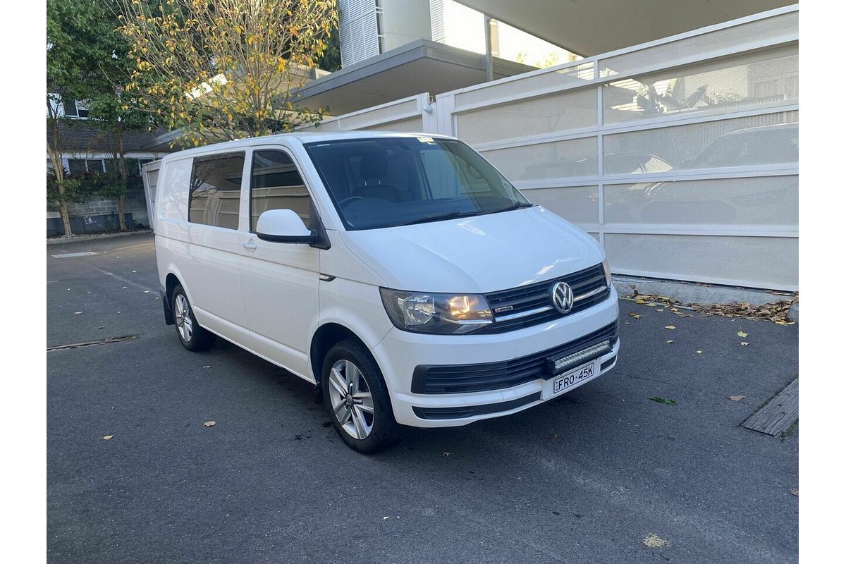 2017 Volkswagen Transporter TDI400 T6 SWB