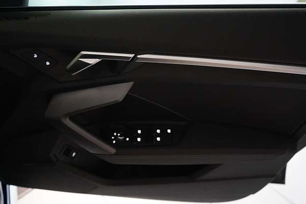 2025 Audi A3 35 TFSI S line GY