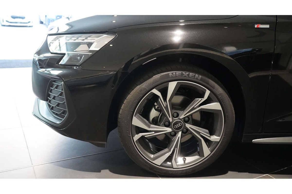 2025 Audi A3 35 TFSI S line GY