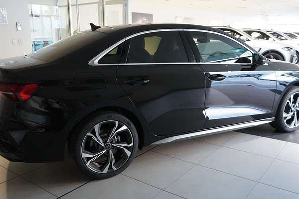 2025 Audi A3 35 TFSI S line GY