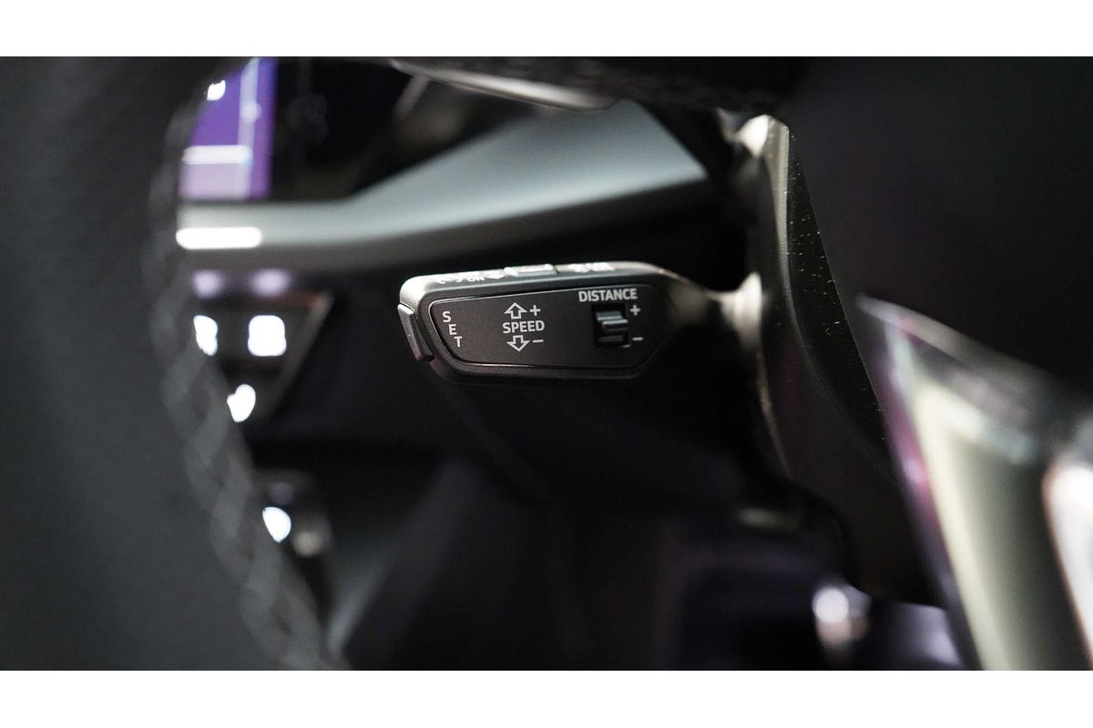 2025 Audi A3 35 TFSI S line GY