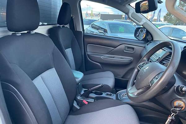 2016 Mitsubishi Triton GLX MQ Rear Wheel Drive