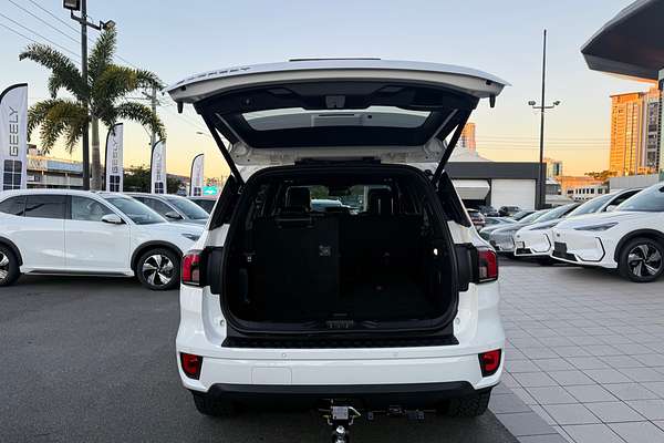 2024 Ford Everest Platinum 3.0L