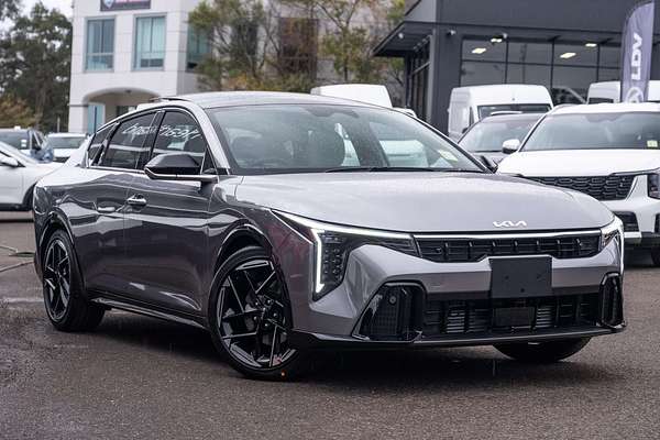 2025 Kia K4 GT-Line CL4m