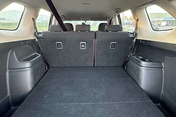 2013 Mitsubishi Outlander ES ZJ