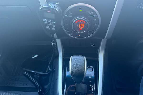 2018 Isuzu MU-X LS-U