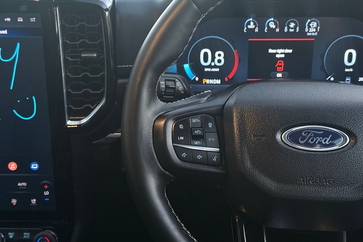 2024 Ford Everest Platinum 3.0L