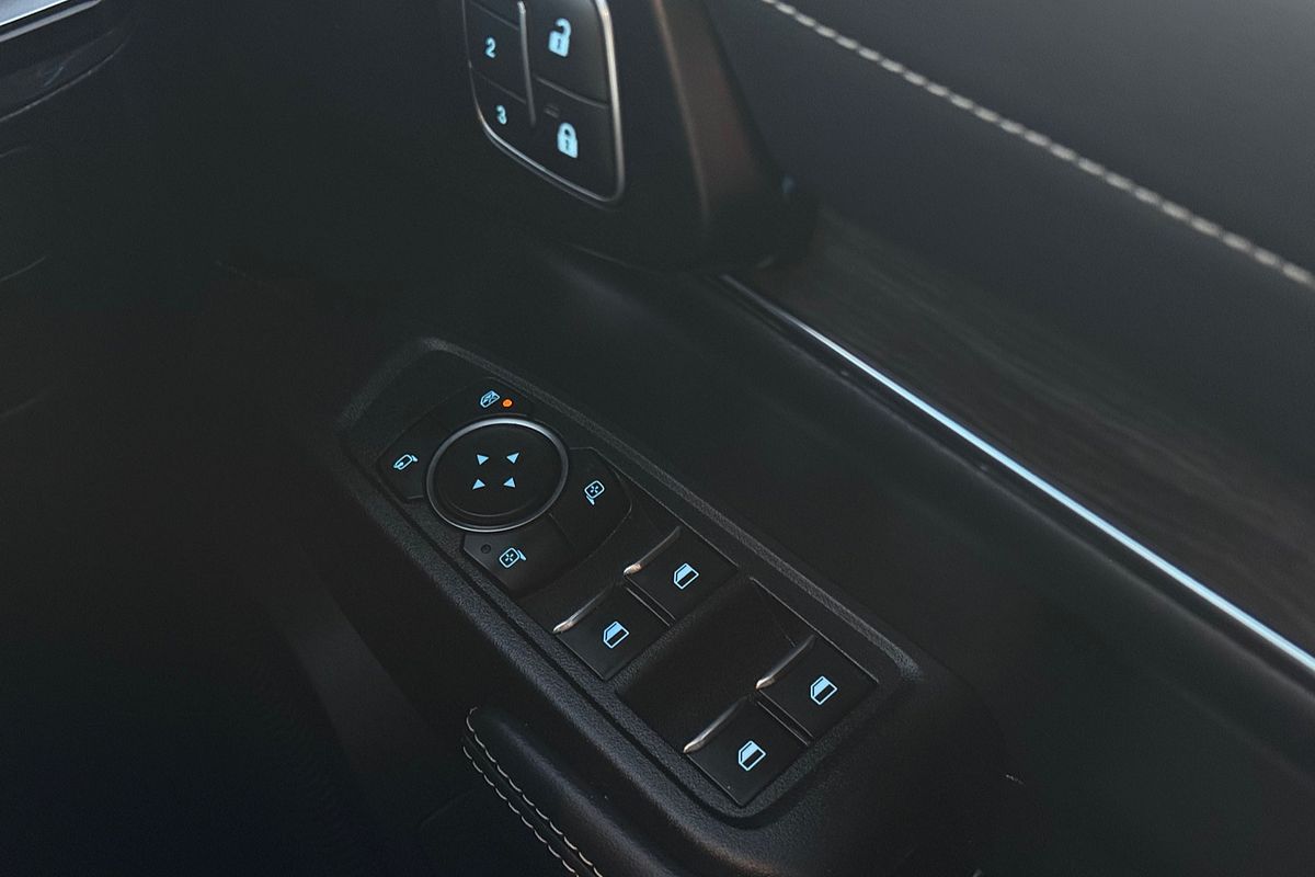 2024 Ford Everest Platinum 3.0L