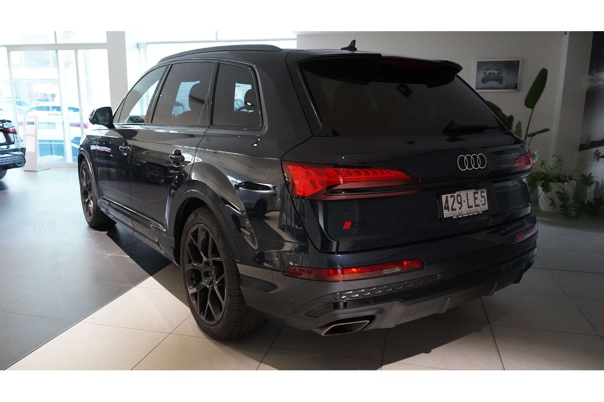 2024 Audi Q7 55 TFSI S line 4M