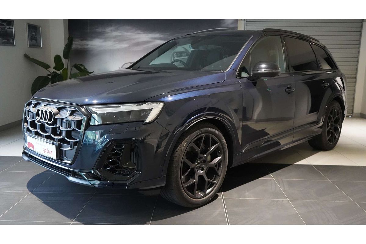 2024 Audi Q7 55 TFSI S line 4M