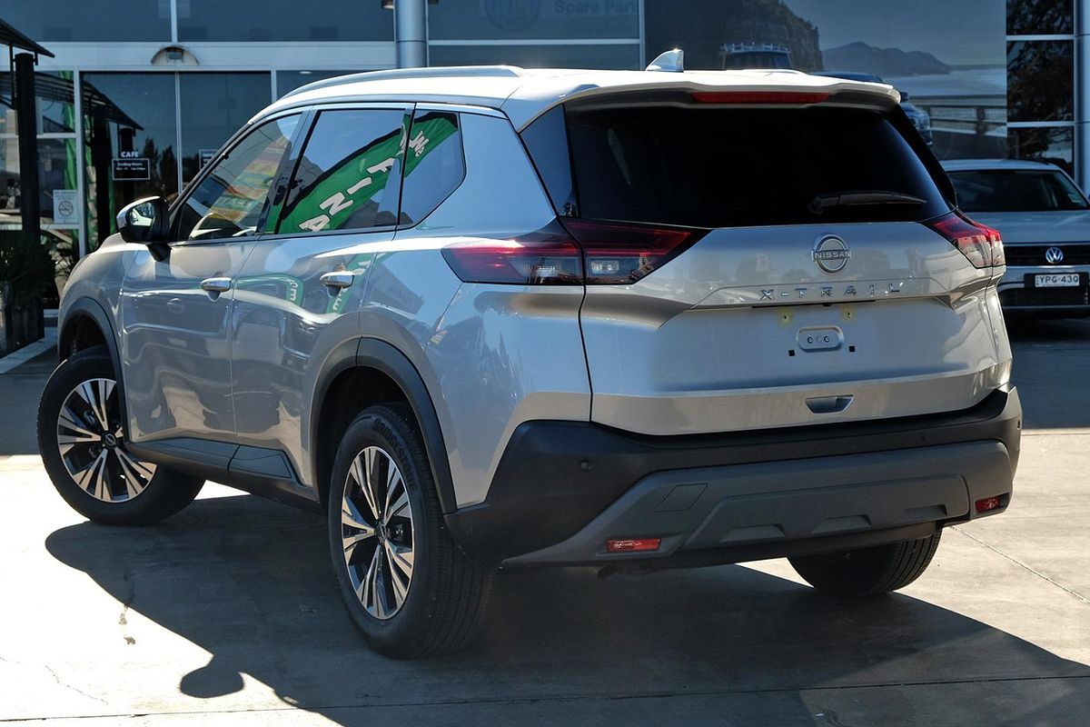 2024 Nissan X-TRAIL ST-L T33