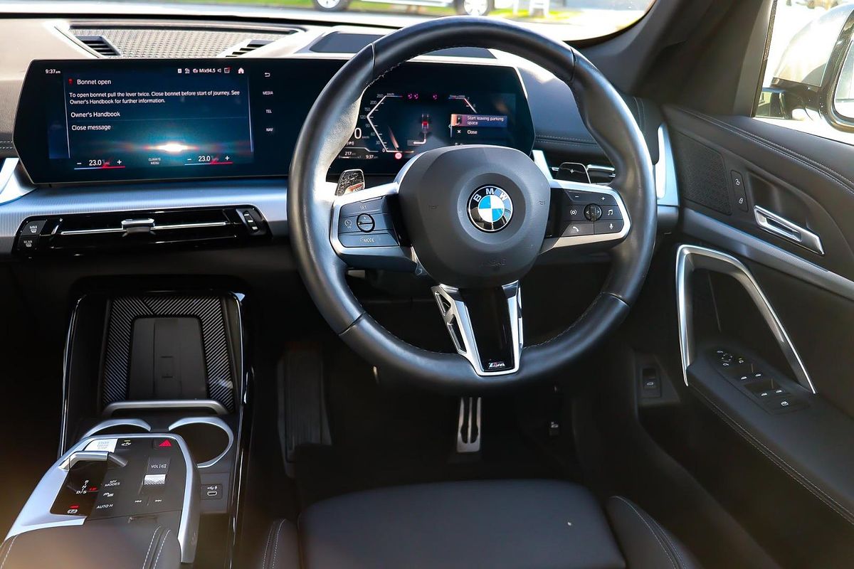2023 BMW X1 xDrive20i M Sport U11