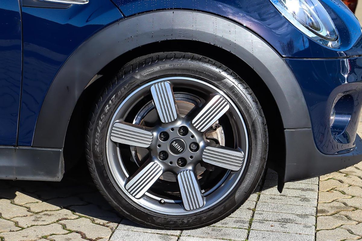 2019 MINI Hatch Cooper F56 LCI