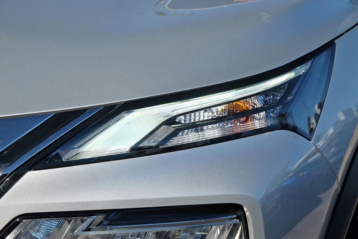 2024 Nissan X-TRAIL ST-L T33