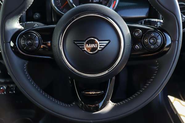 2019 MINI Hatch Cooper F56 LCI