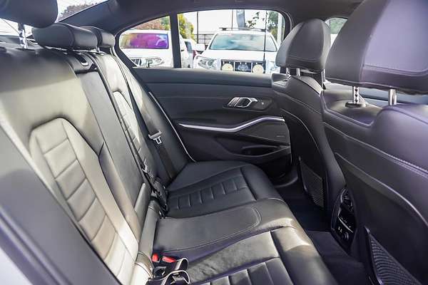 2019 BMW 3 Series 330i M Sport G20