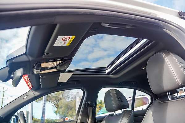 2019 BMW 3 Series 330i M Sport G20