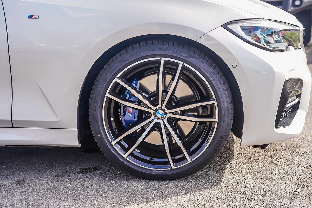 2019 BMW 3 Series 330i M Sport G20