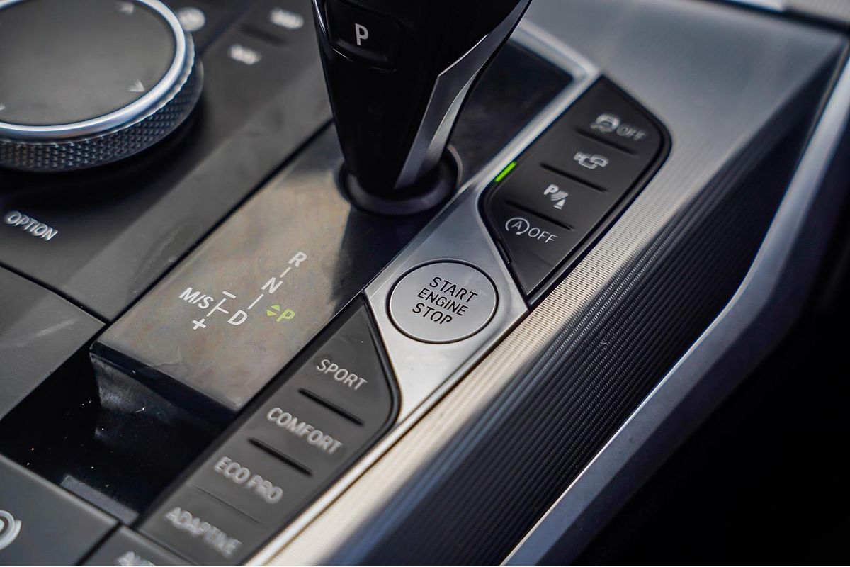 2019 BMW 3 Series 330i M Sport G20