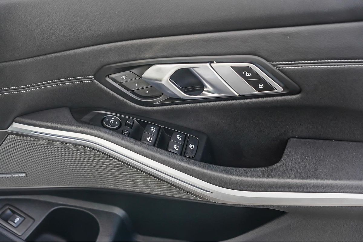 2019 BMW 3 Series 330i M Sport G20