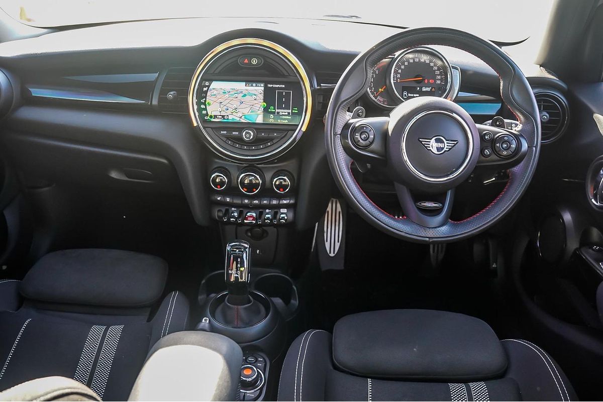 2020 MINI Hatch Cooper S F55 LCI