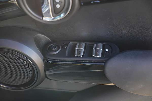 2020 MINI Hatch Cooper S F55 LCI