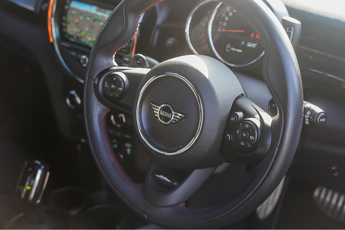 2020 MINI Hatch Cooper S F55 LCI