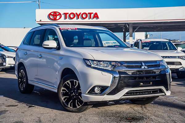 2017 Mitsubishi Outlander PHEV LS ZK