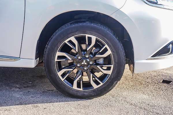 2017 Mitsubishi Outlander PHEV LS ZK