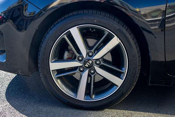 2017 Kia Cerato Sport YD