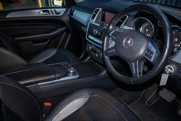 2012 Mercedes-Benz M-Class ML250 BlueTEC W166
