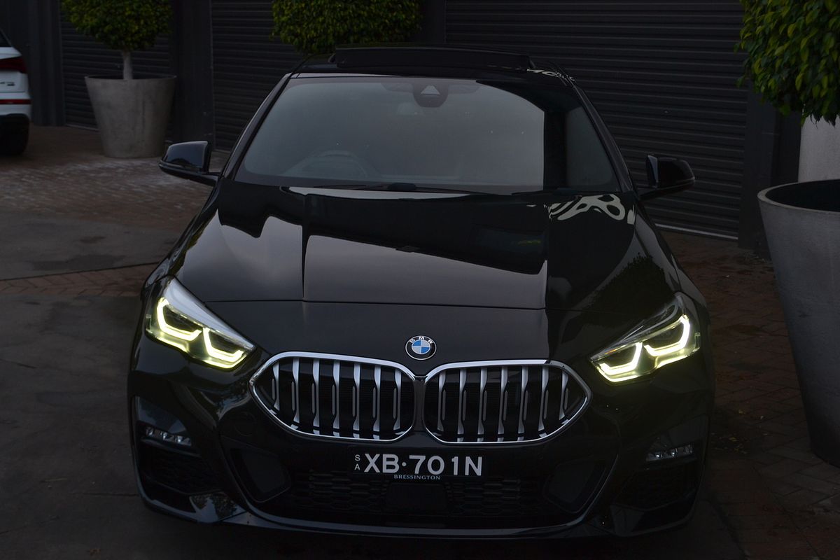 2021 BMW 2 Series 220i M Sport F44